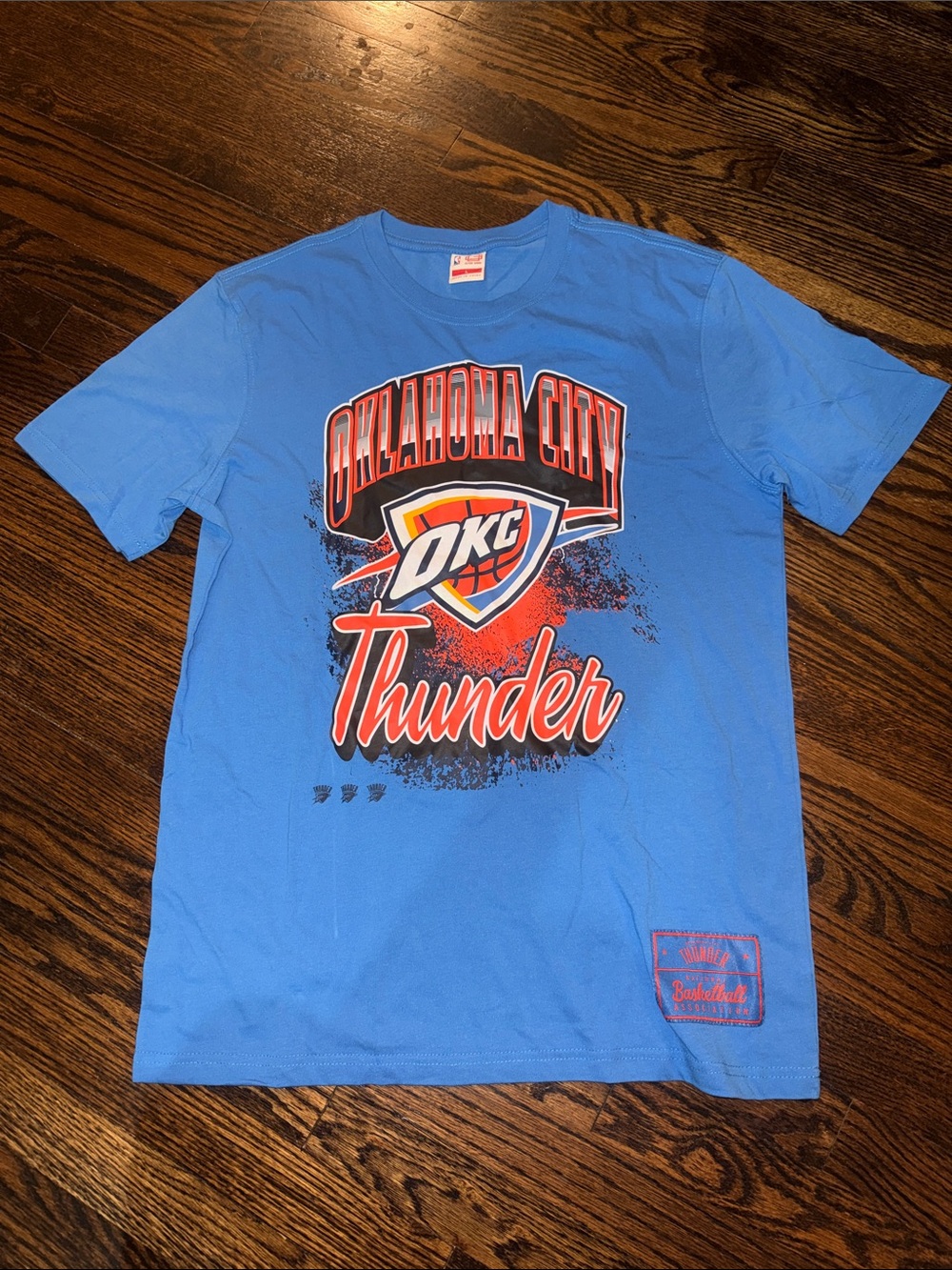 NBA Oklahoma City Thunder Graphic T-Shirt Blue Men's Size Large